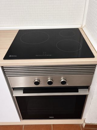 Horno Teka y Placa Vitrocerámica Balay
