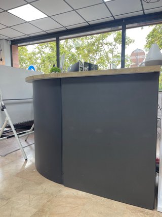 Mostrador de Recepción Curvo