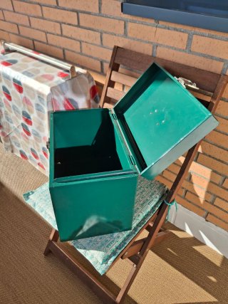 Caja Archivadora de Metal Verde