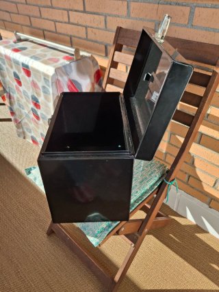 Caja Archivadora de Metal Negra