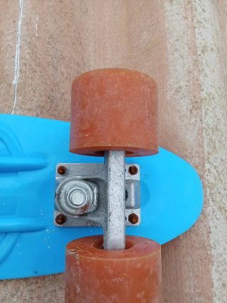 Skate Azul Claro