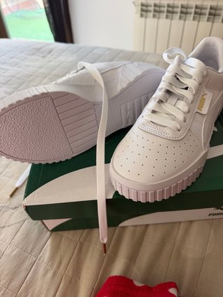 Zapatillas PUMA Blancas Talla 38 sin estrenar!