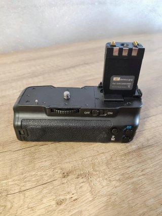 Battery Grip Canon per EOS 350D/400D