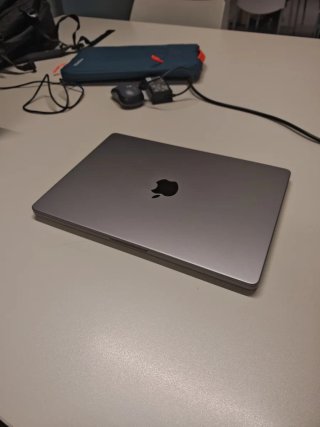 MacBook Pro 14 M1 Pro 16GB RAM 512GB