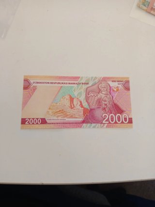 Billete de 2000 Som de Uzbekistán (2021)