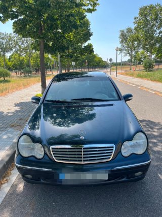 Mercedes-Benz Clase C 2003