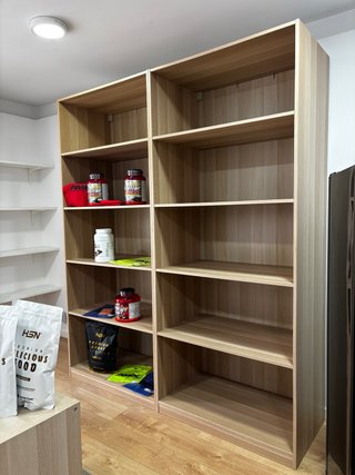 Armarios IKEA PAX con estantes KOMPLEMENT