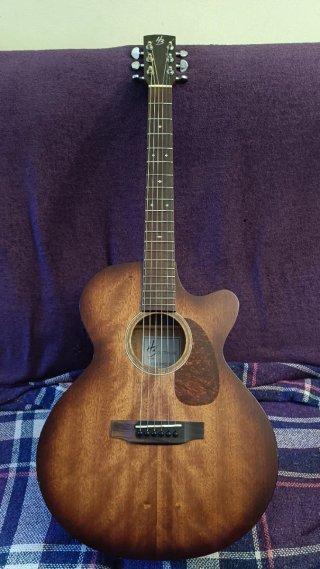 Guitarra Harley Benton CLMJ-15MCE mini Jumbo