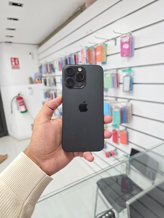 iPhone 15 Pro Max 256GB Black Titanium