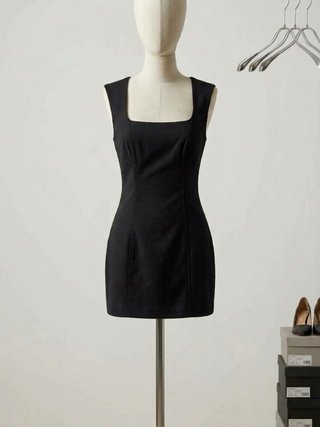 Vestido corto negro Zara