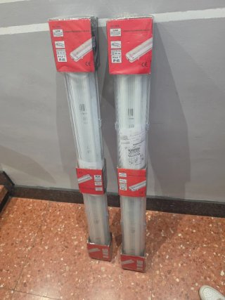 2 Lámparas Estancas IP65