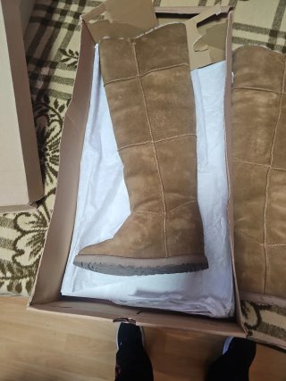 Botas Altas UGG Marrones