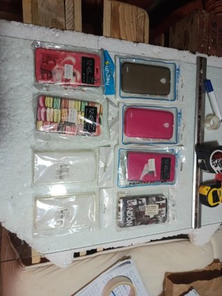 2-011 Lote de 8 fundas para teléfono móvil