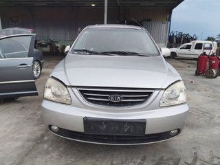 Kia Carens 2.0 CRDI (2002)