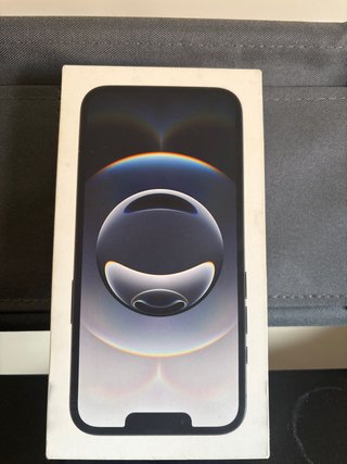 iPhone 16e