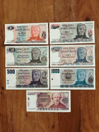Lote 7 Billetes Argentina años 80