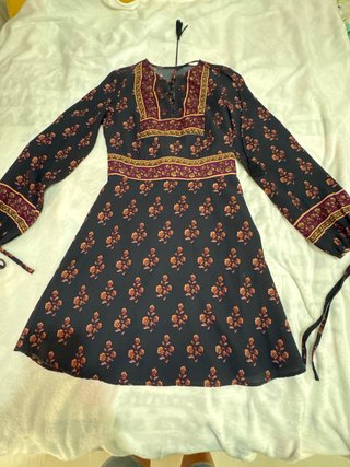 Vestido corto floral