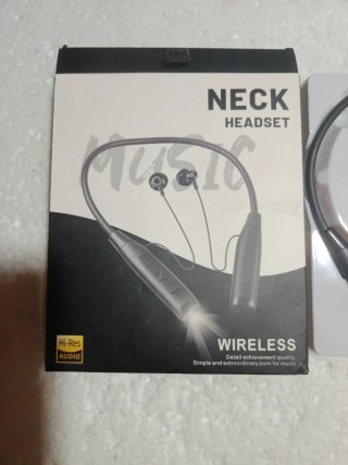 2-012 Auriculares Inalámbricos de Nuca con luz