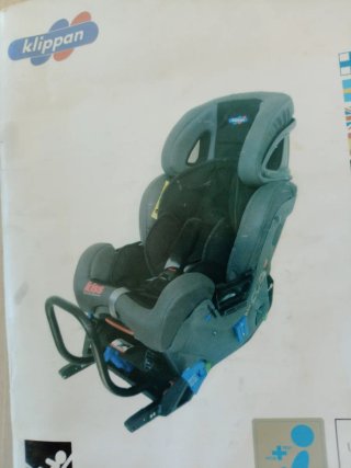 Silla de coche Klippan,nueva solo 3 usos ,