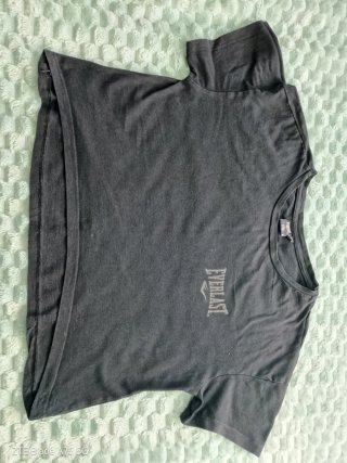 Camiseta Crop Everlast x OVS Negra
