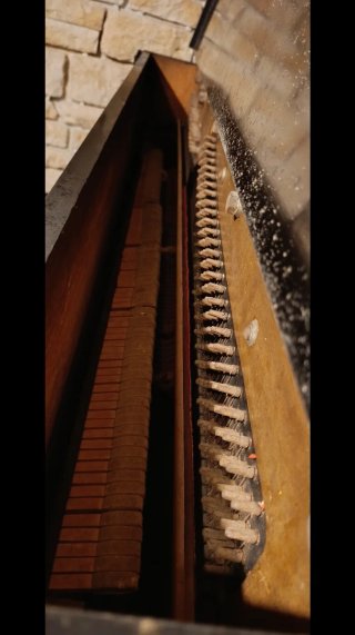 Piano Vertical Antiguo Gomez e Hijo