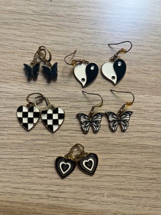 Set de 5 pares de pendientes