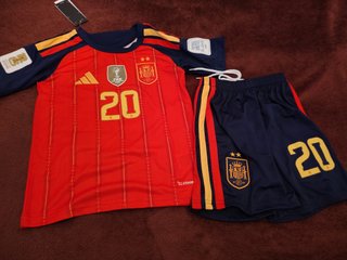 Conjunto de Fútbol Pedri para Niño (5 años)