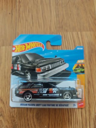 Hot Wheels Nissan Maxima