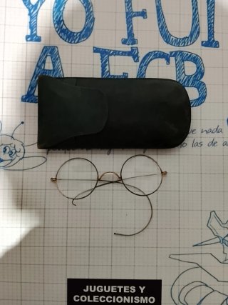 Gafas Antiguas con Estuche