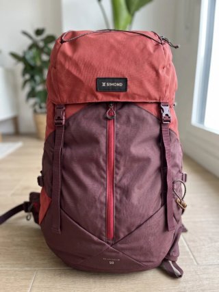 Mochila de montaña y trekking 50L Mujer