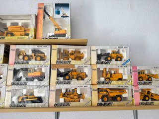 Lote 12 Maquetas Metal JOAL Compact