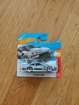 Hot Wheels '82 Toyota Supra