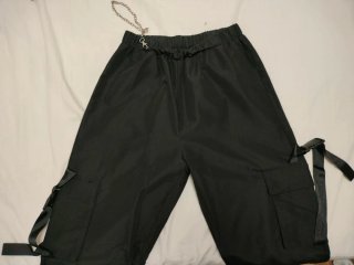 Pantalón Negro Estilo Cargo