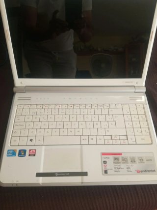 Portátil Packard Bell Blanco