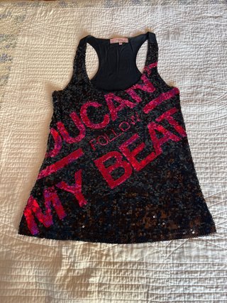 Camiseta de lentejuelas Bershka