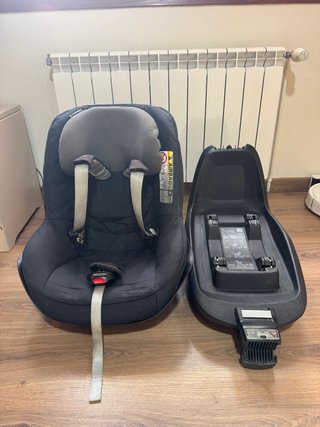 Base ISOFIX Maxi-Cosi 2wayFix y Silla