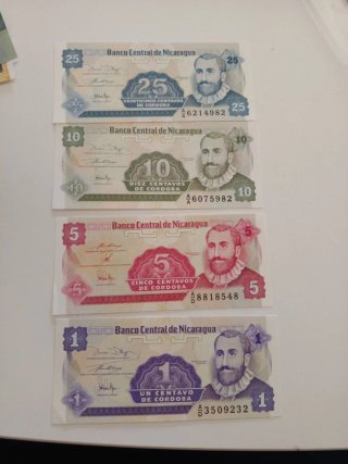 Set de 4 Billetes de Nicaragua