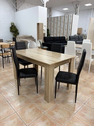 Mesa de Comedor Efecto Madera para el Hogar