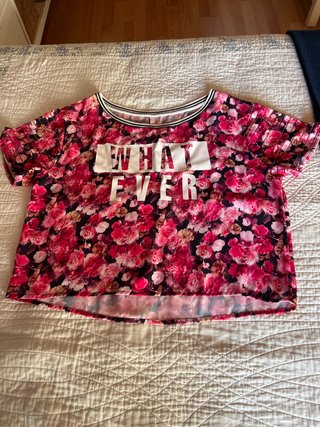 Camiseta Bershka Estampada