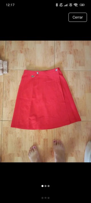 Falda roja Lacoste