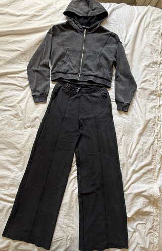 Chándal Stradivarius Negro Talla M pantalón ancho