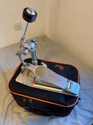 Pedal de Bombo Pearl P-3000D Demon Drive