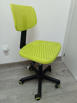 Silla Infantil con Ruedas Verde