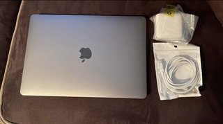 MacBook Pro 2019 13 (Pantalla averiada)