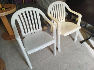 Sillas de Plástico Blancas Grosfillex.