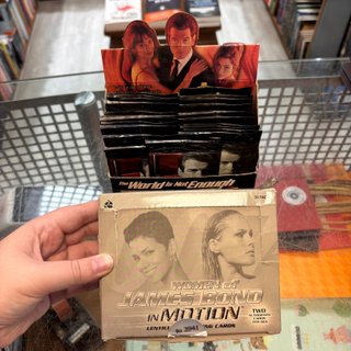 2 Scatole di Carte Collezionabili James Bond