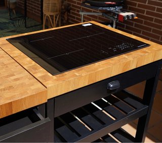 Mesa Isla de Cocina con Placa de Inducción