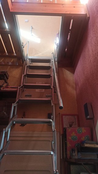 Escalera Escamoteable de Tijera