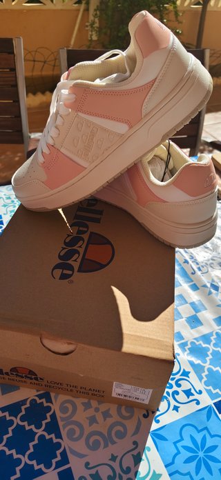 Deportivas Ellesse Blancas y Rosas Talla 38