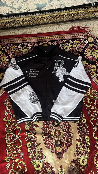 Chaqueta Universitaria BoohooMAN
